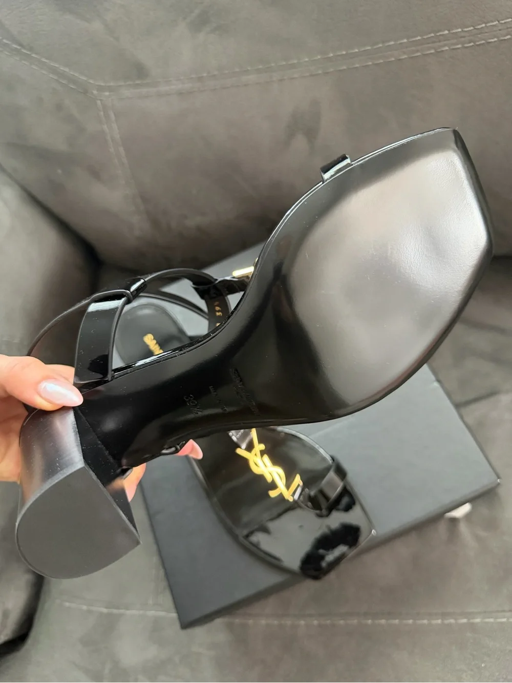 Saint Laurent Black Patent YSL Logo Block Heel Sandals - Picture 3 of 4
